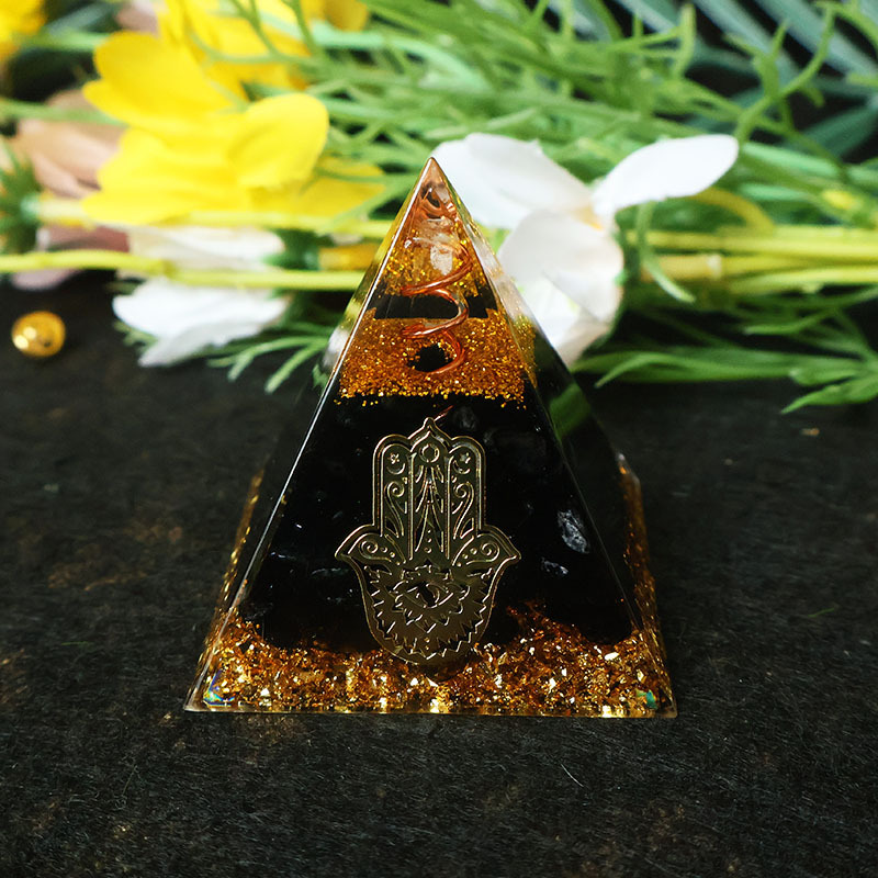Piramida Resin Kristal Tangan  - Home & Hotel Textiles Private Limited ulasan dan harga